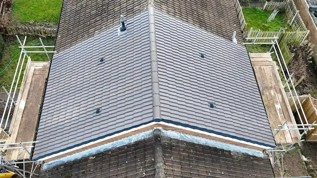 Roof background